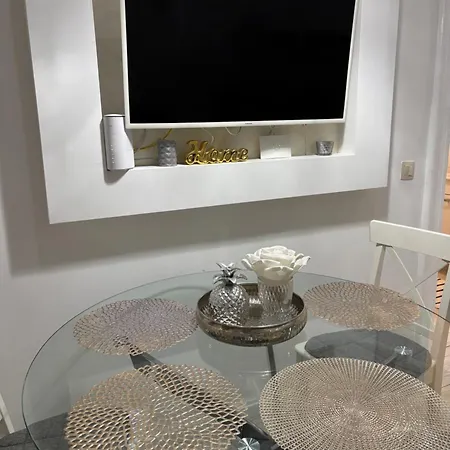 דירה White Luxury בודפשט