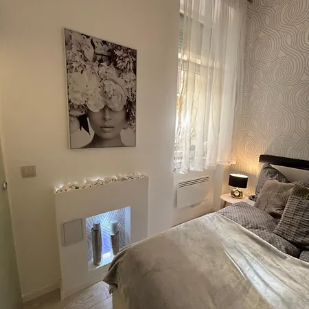 White Luxury * 부다페스트